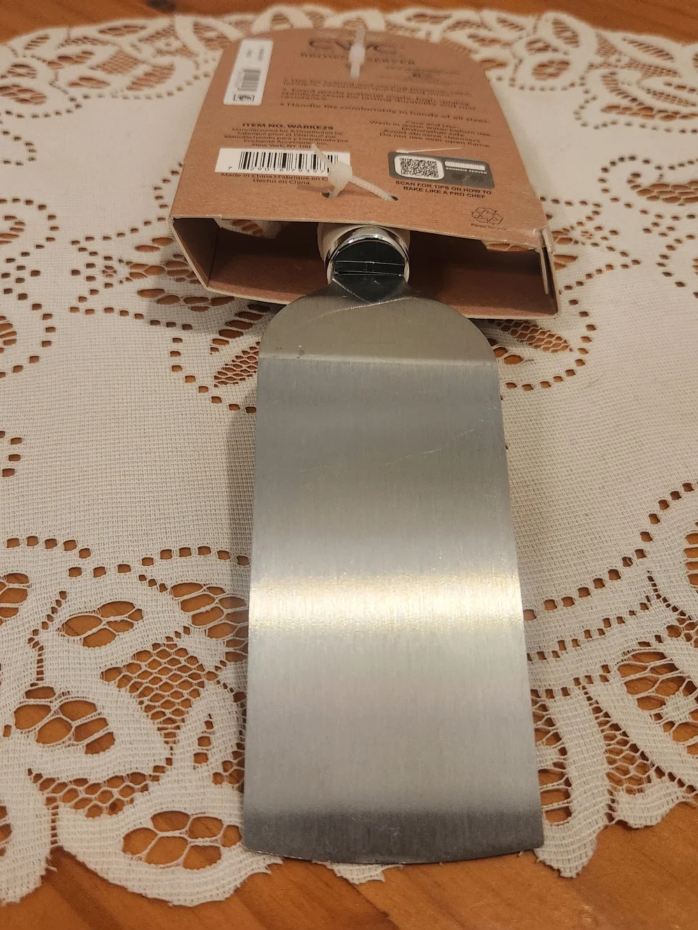CWC Brownie Server / Small Spatula NEW IN PACKAGE